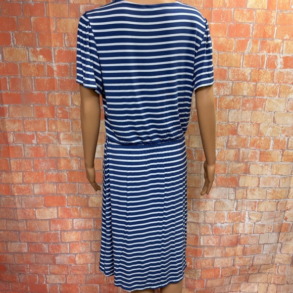 GAP Striped Hirt Sleeve Knit Mock Wrap Dress - Picture 4 of 7